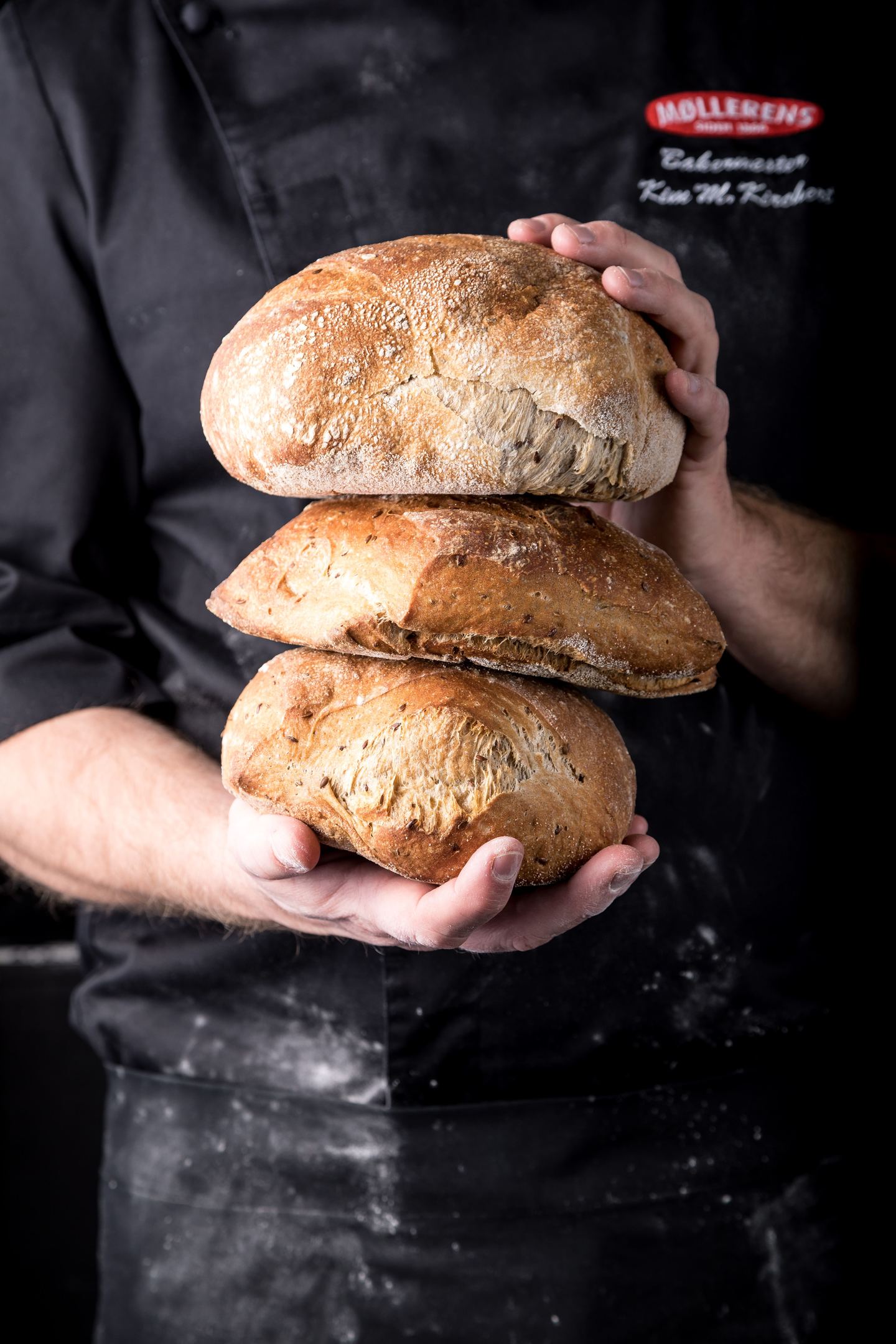 Surdeigsbrød med linfrø