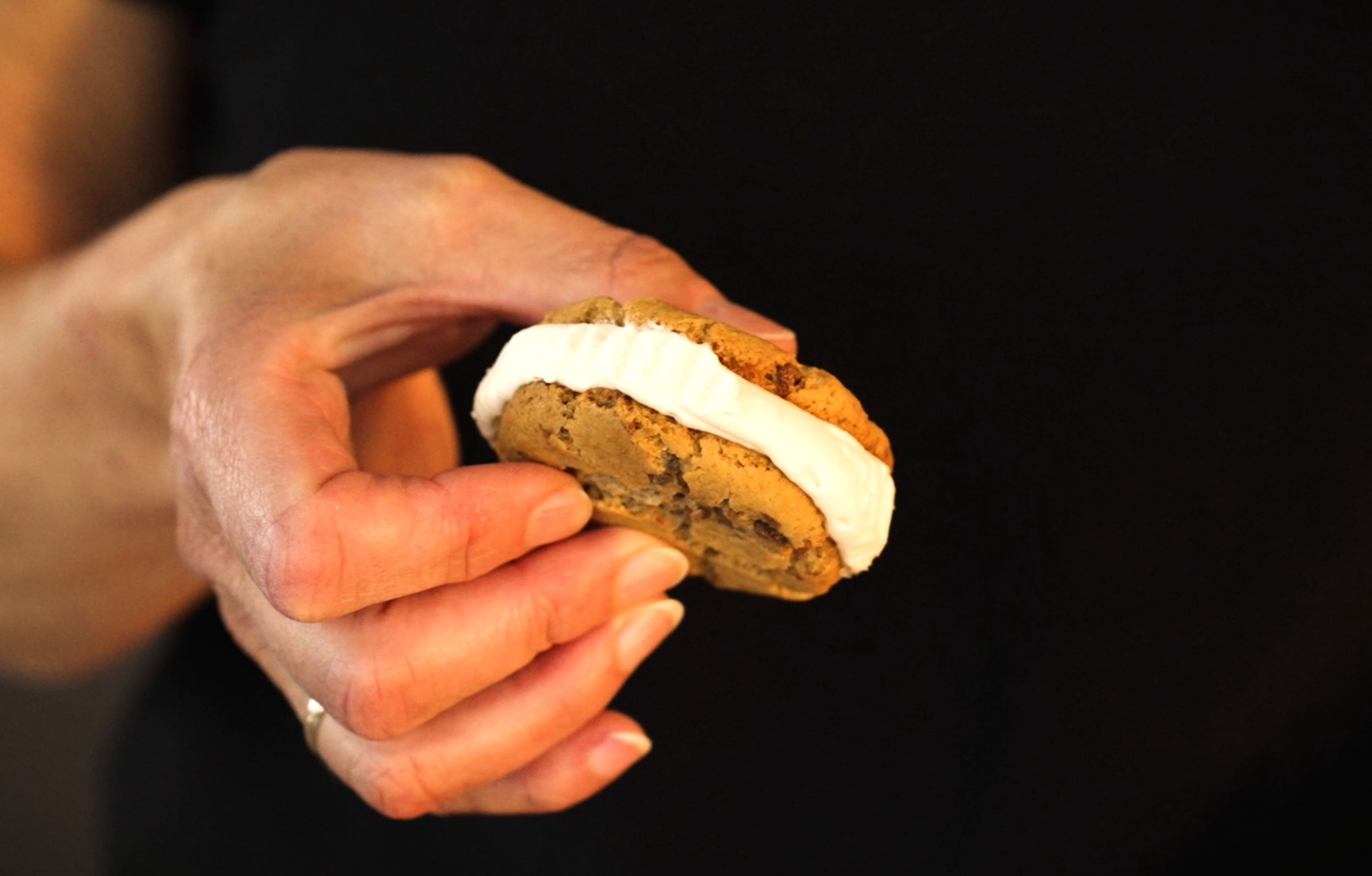 Cookie Sandwich Is