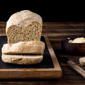 Enkelt grovbrød, glutenfri