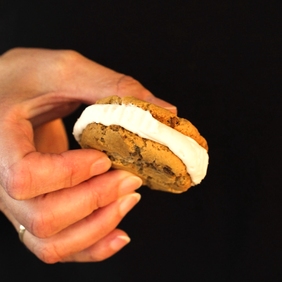 Cookie Sandwich Is