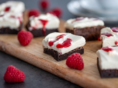 Brownie med ostekrem